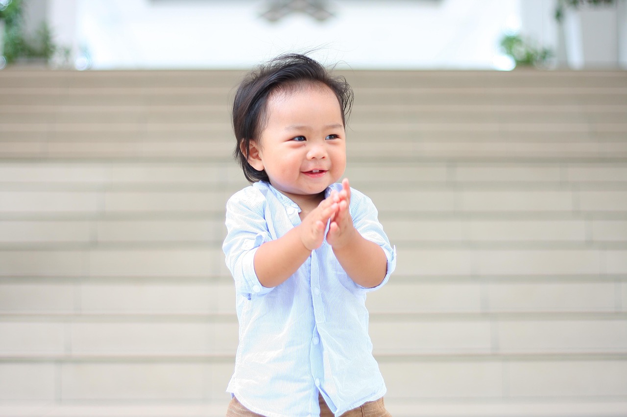 【适合小班幼儿的故事/适合小班幼儿的故事有哪些】